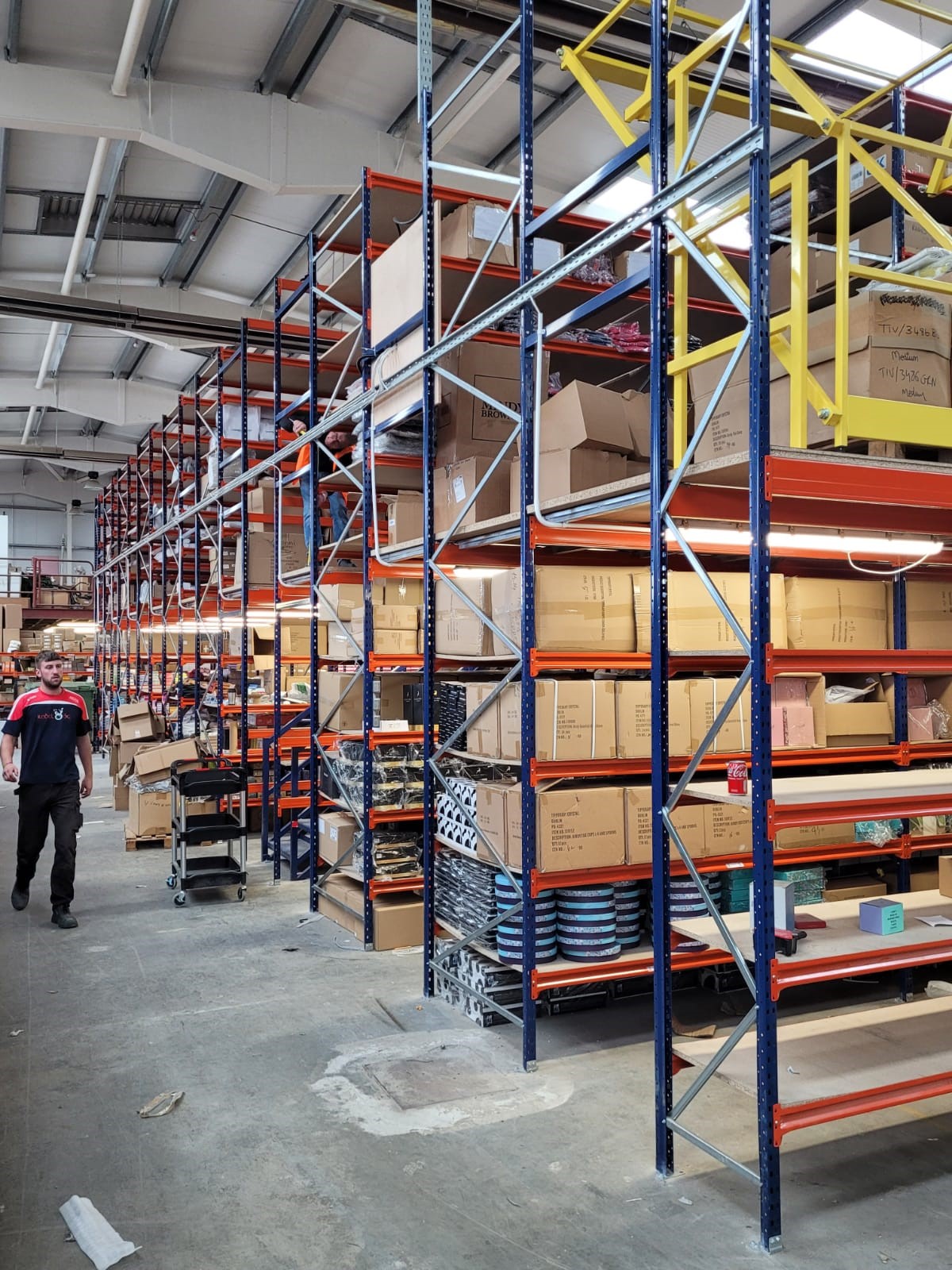 Longspan Steel Stockroom Shelving | Storage Systems
